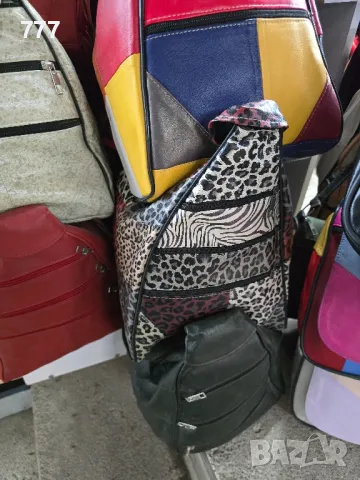 дамски чанти , снимка 3 - Чанти - 48642268