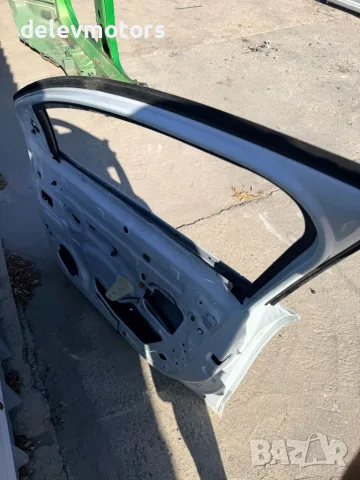801003355R дясна врата със забележка от Dacia Sandero 3 1.0 TCe ECO-G, двигател H4DF480, 101 кс., снимка 5 - Части - 55890923