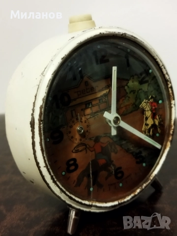 Стар анимиран будилник, настолен часовник, снимка 7 - Антикварни и старинни предмети - 52318316