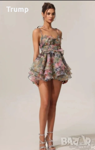 Невероятта Кукленска рокля Флора 