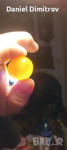 Голямо кехлибарено зърно от стара броеница, снимка 2 - Други ценни предмети - 53987905