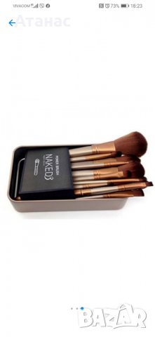 Naked 3 Urban Decay комплект четки за сенки и грим, снимка 3 - Комплекти и лотове - 31020757