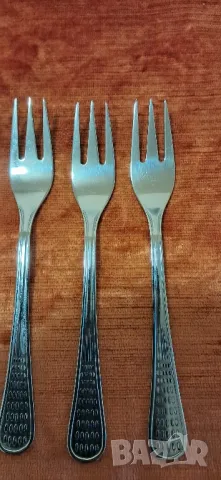 Стари десертни вилички, снимка 5 - Колекции - 49189902