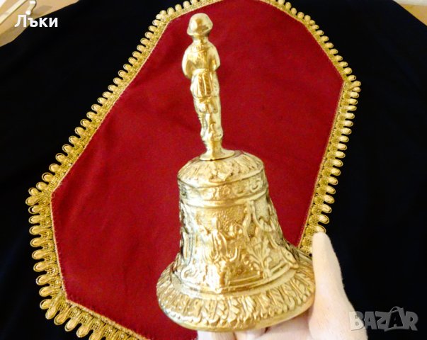 Ловна бронзова камбана с фигура ловец,куче. , снимка 12 - Антикварни и старинни предмети - 29522264