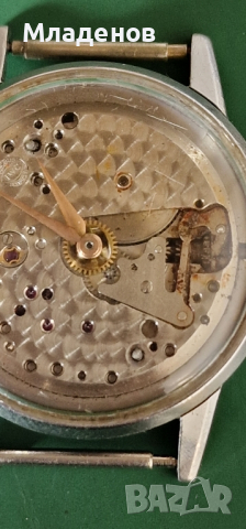 Швейцарски часовник IWC cal.89 . Бартер за стара Omega ., снимка 2 - Мъжки - 44596618