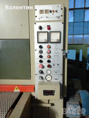 двувалов калибровачен шлайф 1100мм.-ITALY, снимка 3 - Други машини и части - 51389336