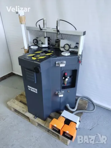 Автоматична ъглонабивна машина Pressta Eisele 2000 Германия, снимка 2 - Други машини и части - 49860098