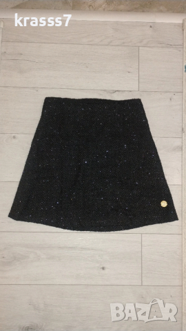 дамска пола с лъскави нишки 