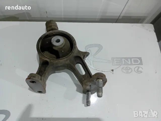 Тампон двигател Toyota Avensis t27 1AD, снимка 2 - Части - 48393730