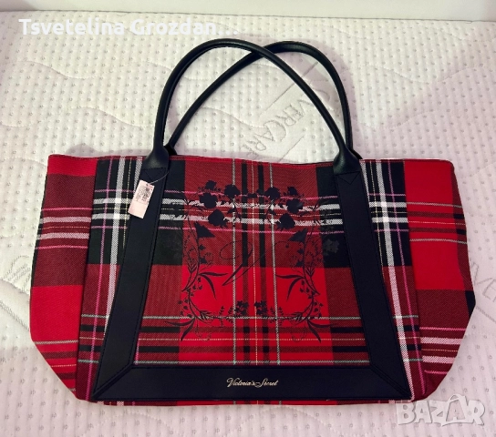 Дамска чанта Victoria's Secret, чисто нова с етикет