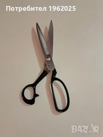 Стара шивашка ножица made in Korea, снимка 3 - Антикварни и старинни предмети - 50842980