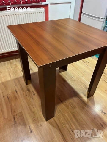 Трапезна маса 80х80, снимка 3 - Маси - 52918955