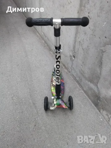 Тротинетка, снимка 2 - Скутери и тротинетки - 49670949