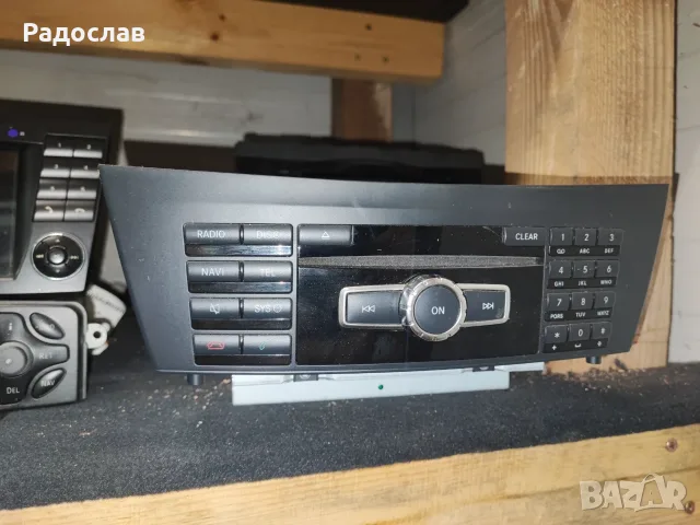Радио и навигации от Мерцедес, снимка 12 - Части - 56153768