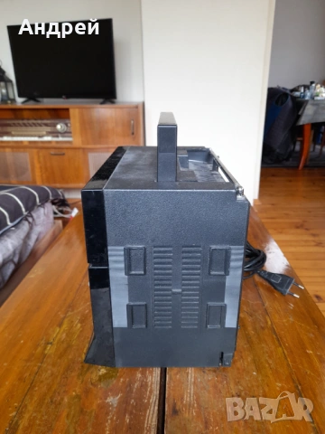 Стар Радиокасетофон Sony ТРК-902E, снимка 2 - Антикварни и старинни предмети - 54070640