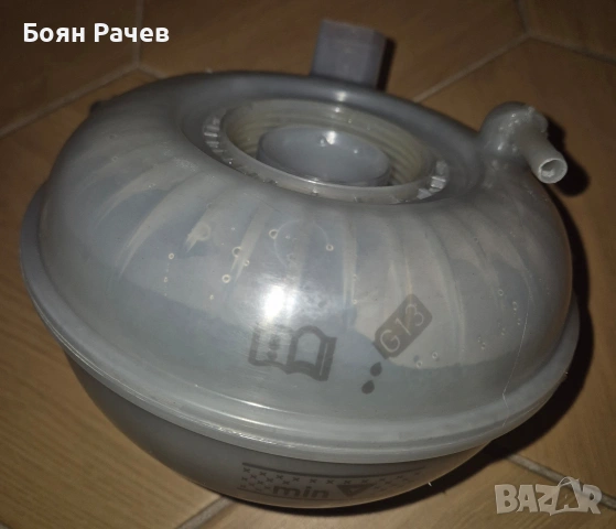 Оригинален VW разширителен съд за антифриз