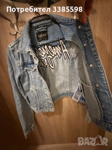 Дамско яке Guess, снимка 3 - Якета - 53054573