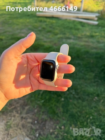 Apple Watch Series 8 41mm, снимка 2 - Смарт гривни - 52617651