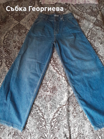 Дънки с широк крачул