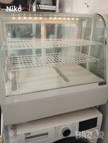 Хладилна витрина Saro, снимка 2 - Хладилни витрини и фризери - 51842055