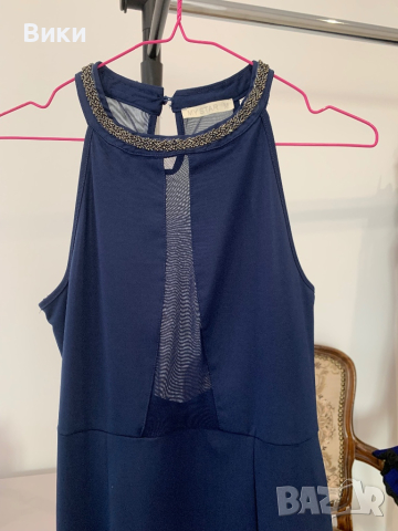 Дамска рокля в размер М, но би станала и за S, снимка 3 - Рокли - 44670540