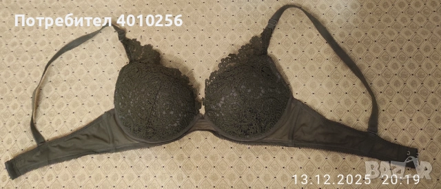 ПОДАРЯВАМ НОВ СУТИЕН Е. 85 С, МАСЛЕНОЗЕЛЕН