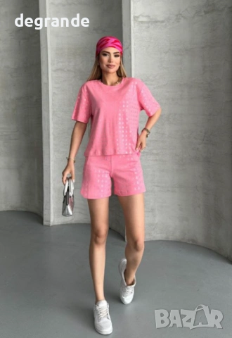  🎯РАЗПРОДАЖБА Дамски сет в бяло и розово с Блестящ Ефект