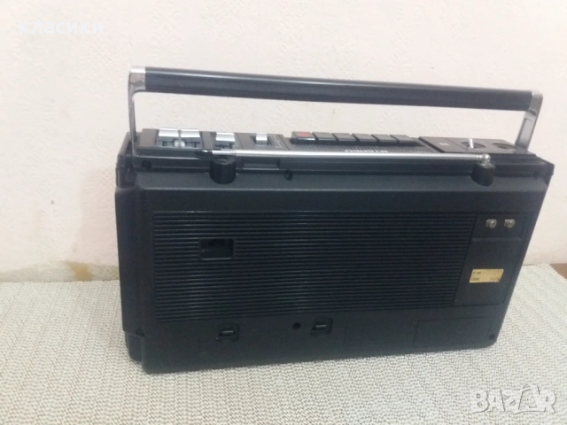 Радиокасетофон SIEMENS , снимка 6 - Радиокасетофони, транзистори - 53994023