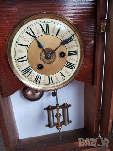 Стар настолен механичен часовник, снимка 5 - Антикварни и старинни предмети - 37485790
