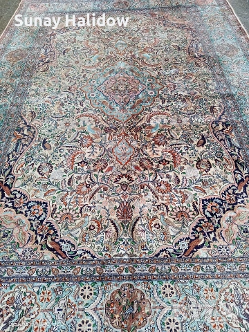 Копринен килим ръчно тъкан, снимка 6 - Килими - 54098408