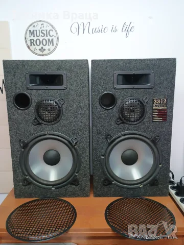 Acoustic studio monitor 3312. 12 инча. Перфектни. Изпращам видео. 