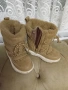 Детски ботуши-апрески,боти-кубинки,боти и обувки-естествен велур и светещи маратонки , снимка 2