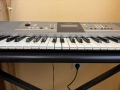 Синтезатор Yamaha PSR-E323 + стойка, снимка 4