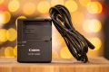 Canon зарядно LC-E8E и батерия LP-E8 Канон, снимка 2