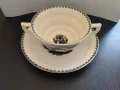 сет за супа - купа с две дръжки и подложна чиния, антикварен, снимка 2