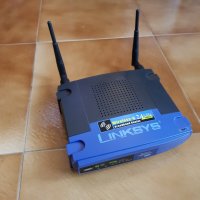 Рутер LINKSYS WRT54GL, снимка 1 - Рутери - 30003148