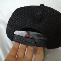 Черна шапка с козирка OBEY реплика, снимка 6 - Шапки - 37099928