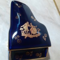 Страхотна кутия пиано бижутерка порцелан Limoges, снимка 4 - Антикварни и старинни предмети - 44263096