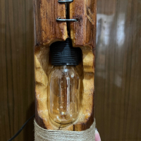 Ръчно изработена лампа от дърво с декорация, снимка 2 - Други - 44780489