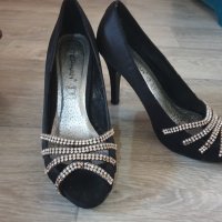 Дамски обувки, снимка 1 - Дамски елегантни обувки - 29350738