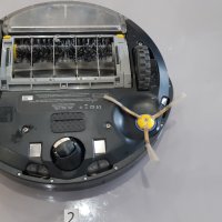 Домашни прахосмукачки роботи Irobot Roomba, снимка 3 - Прахосмукачки - 36613733