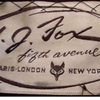 Наметка-пелерина от катерица I.J. FOX FIFTH AVENUE NEW YORK , снимка 2 - Палта, манта - 39213639