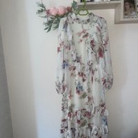 разкошна  нова дълга елегантна рокля  волани къдри Reaerved флорален нежен принт цветя, снимка 13 - Рокли - 42157211