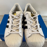 Дамски маратонки Adidas Superstar, снимка 2 - Маратонки - 44744451