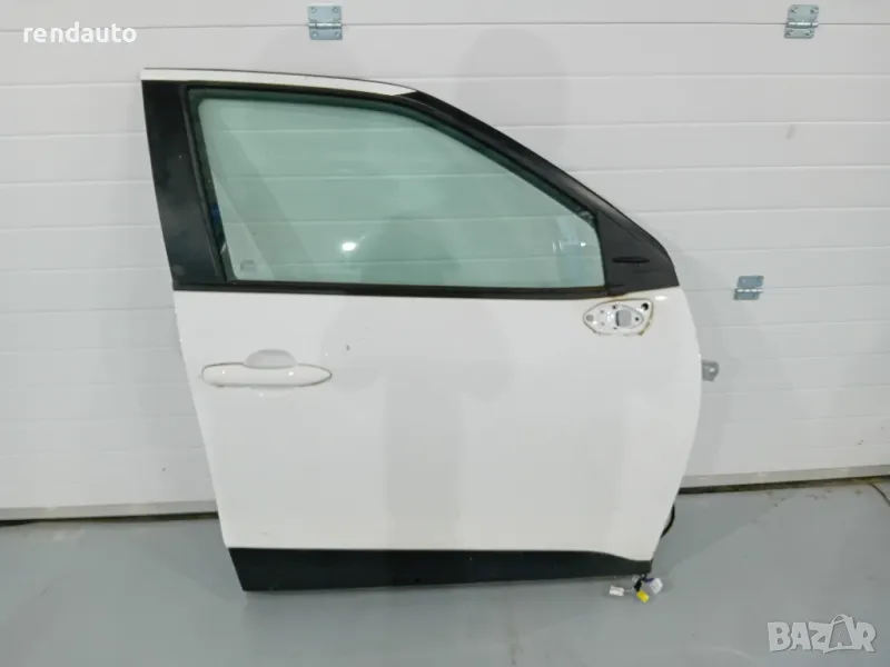 Предна дясна врата Toyota yaris cross hybrid 1.5 2019-2024, снимка 1