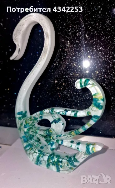 лебед от епоксидна смола , снимка 1