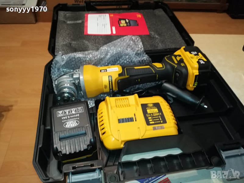 ЪГЛОШЛАЙФ КОМПЛЕКТ В КУФАР 2710231123, снимка 1