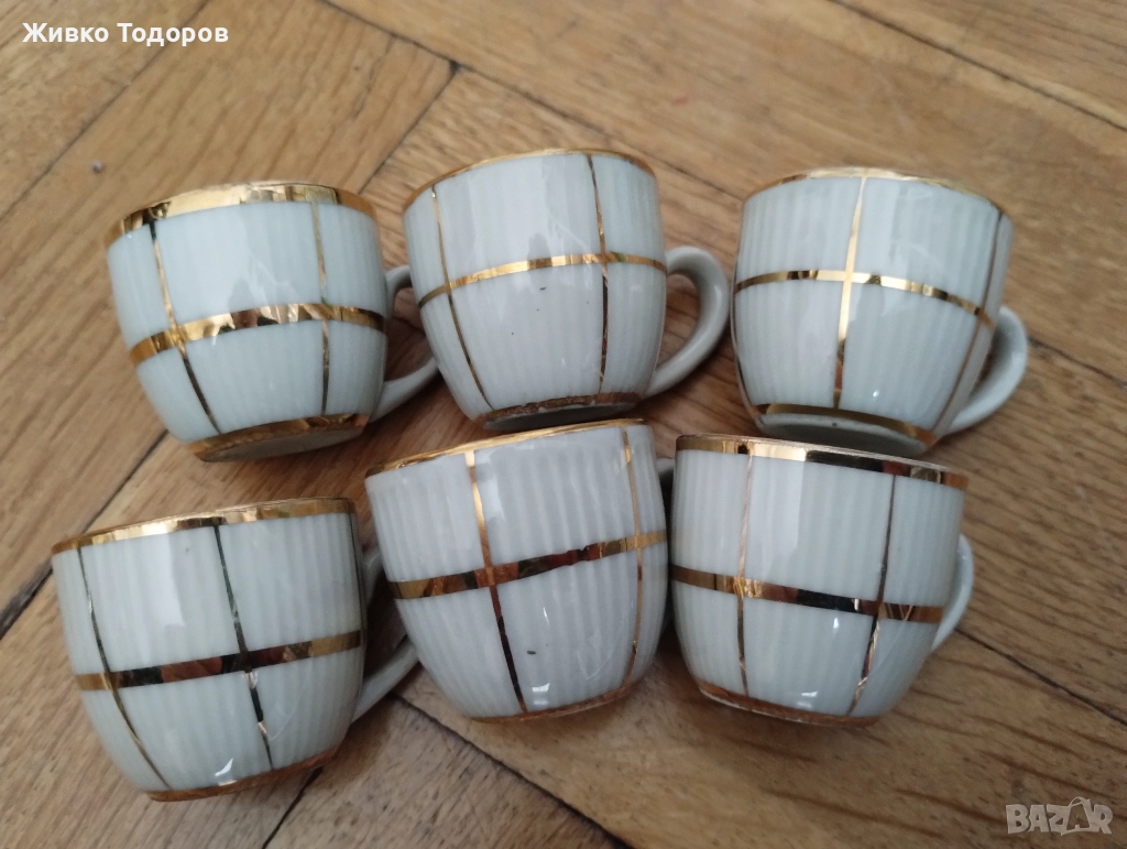 Комплект от шест антикварни порцеланови чашки 20 мл., снимка 1