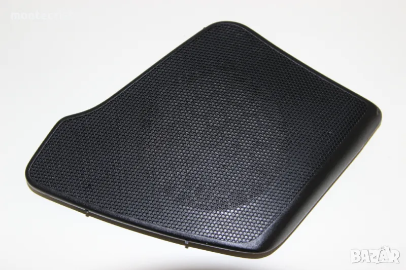 Лява розетка говорител арматурно табло Renault 19 (1992-1995г.) 7700820443E / 7700 820 443 E решетка, снимка 1