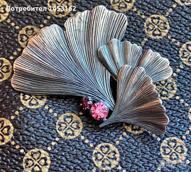 Красива стара брошка , снимка 1